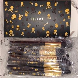 DoColor Goth 12 Piece Makeup Brush Set